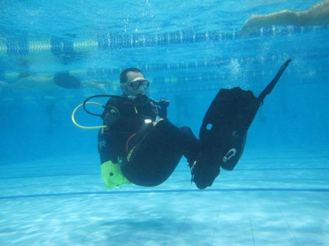  Pool test